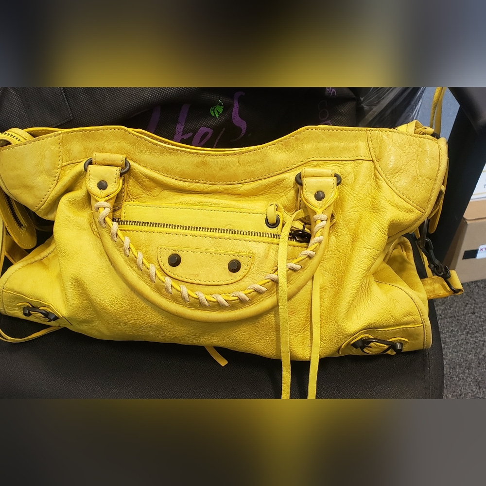 Authentic Balenciaga City Lambskin Yellow Leather Bag